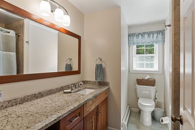 18 Lang Drive, Essex Junction, VT 05451