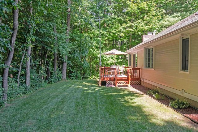 18 Lang Drive, Essex Junction, VT 05451
