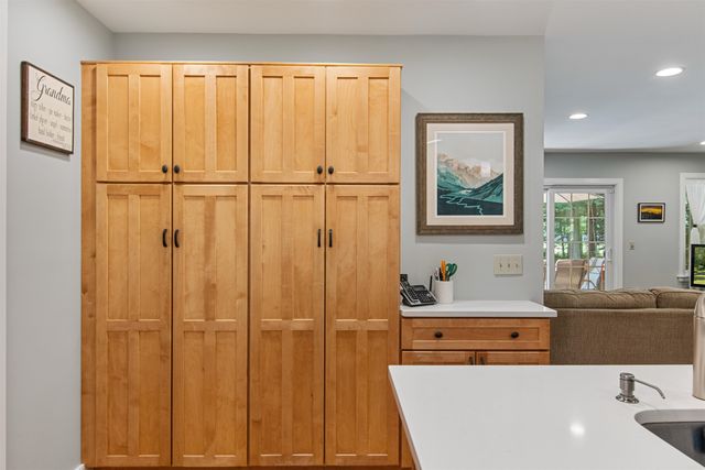 18 Lang Drive, Essex Junction, VT 05451