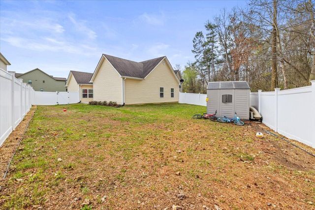 1198 Stonegate Circle NW, Cleveland, TN 37312