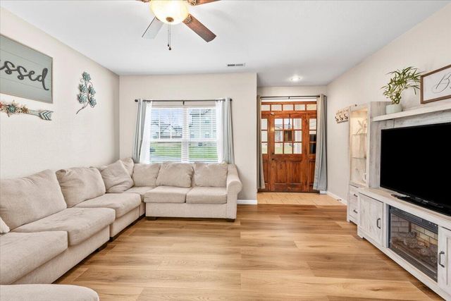 1198 Stonegate Circle NW, Cleveland, TN 37312