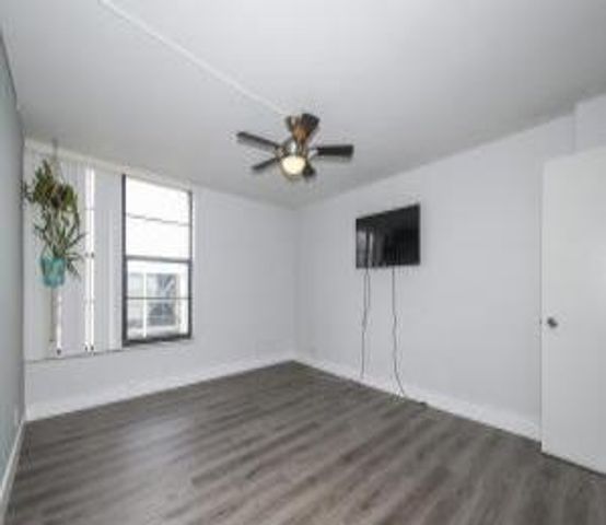 12 Royal Palm Way 6060, Boca Raton, FL 33432