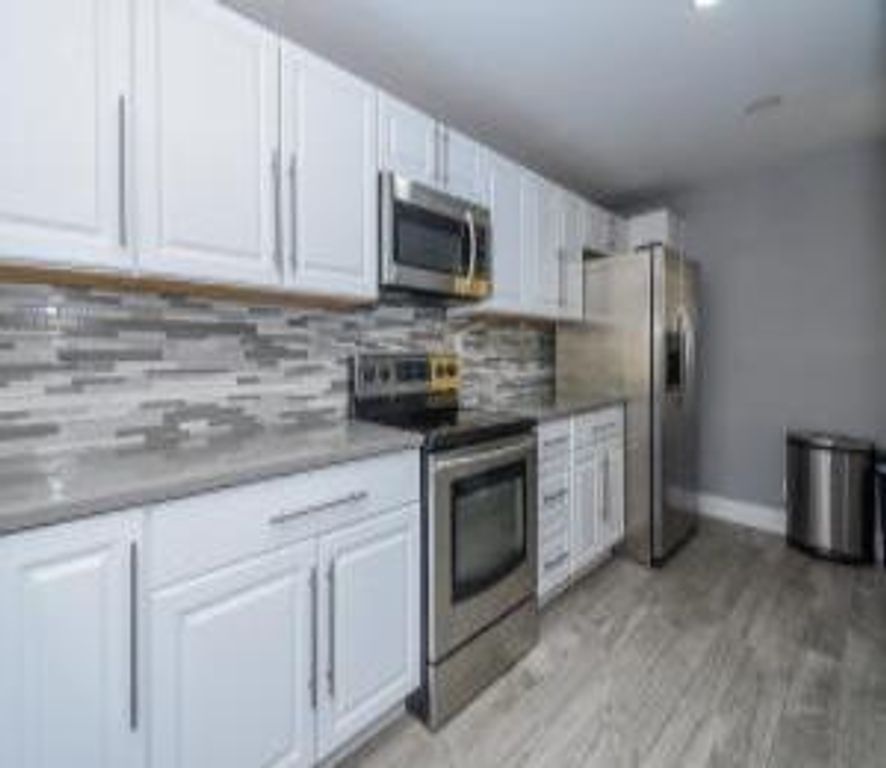 12 Royal Palm Way 6060, Boca Raton, FL 33432