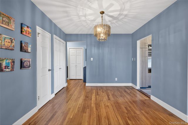 142-21 26th Avenue 5D, Flushing, NY 11354