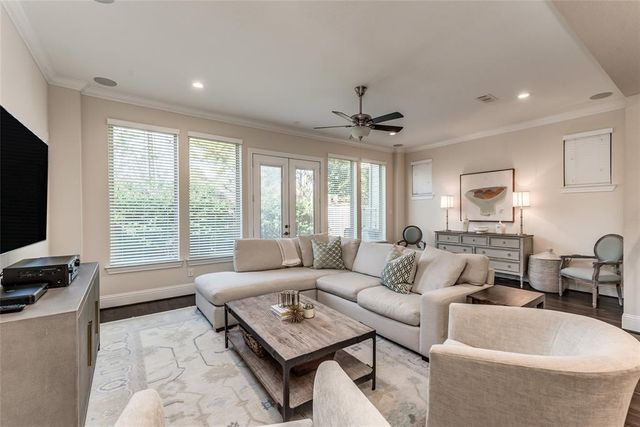 1613 Water Oak Point Drive, Houston, TX 77055