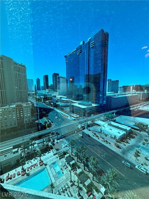 125 East Harmon Avenue 1511, Las Vegas, NV 89109 — photo 2