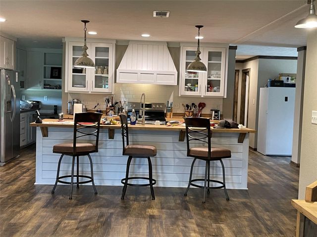 6086 Fm 1511, Centerville, TX 75833