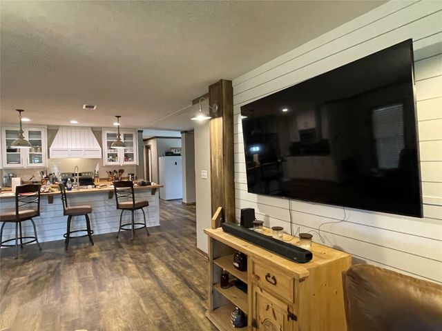 6086 Fm 1511, Centerville, TX 75833