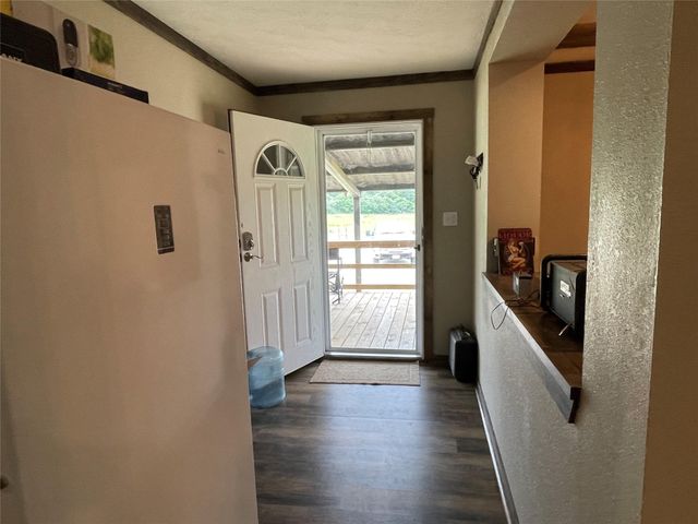 6086 Fm 1511, Centerville, TX 75833