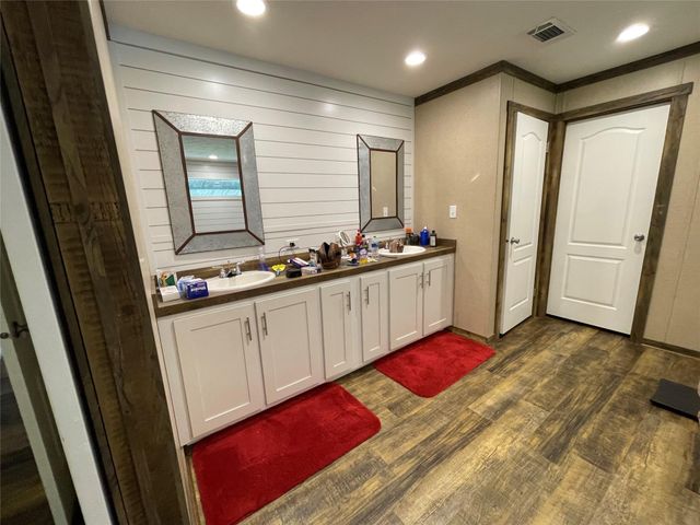 6086 Fm 1511, Centerville, TX 75833