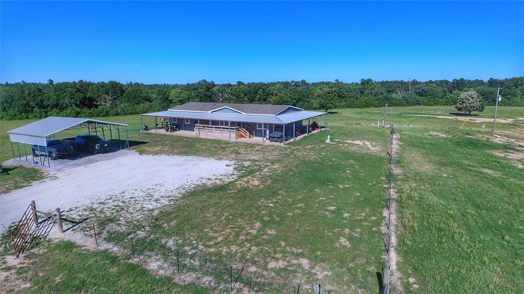 6086 Fm 1511, Centerville, TX 75833