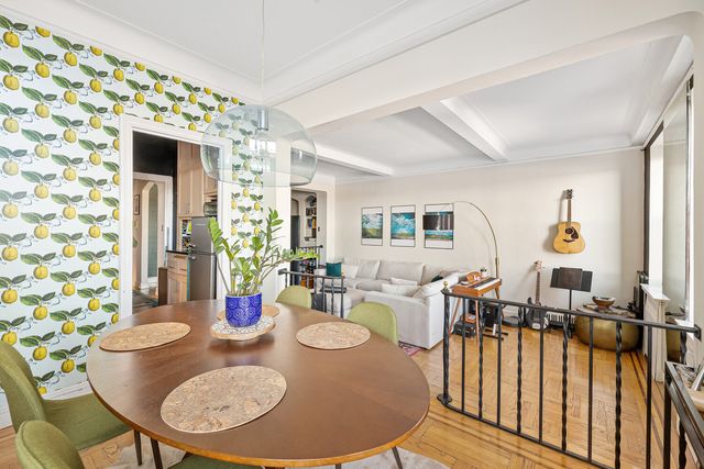 250 Cabrini Blvd Apt 1A, New York City, NY 10033