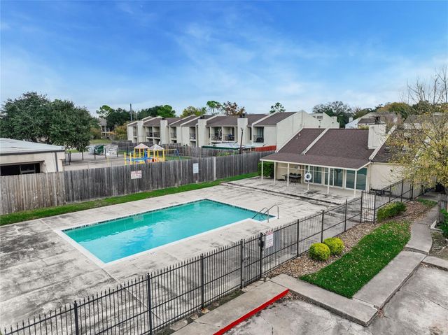 10075 Westpark Drive 9, Houston, TX 77042