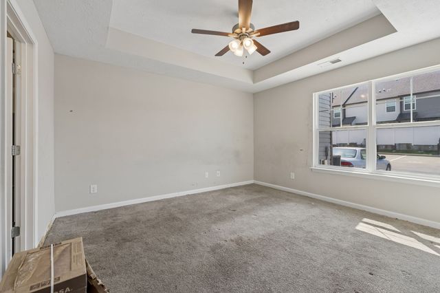 434 Rick McCormick Dr, La Vergne, TN 37086
