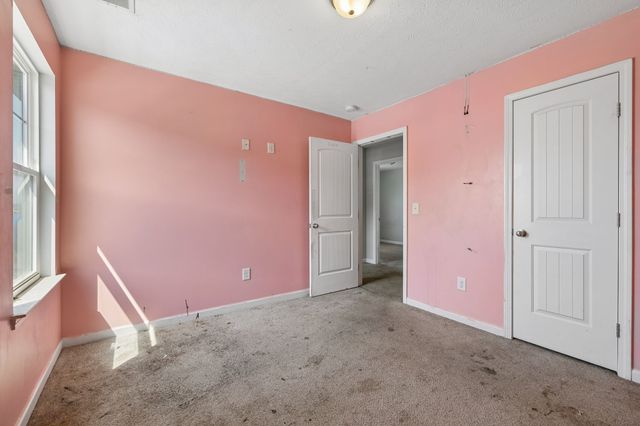 434 Rick McCormick Dr, La Vergne, TN 37086