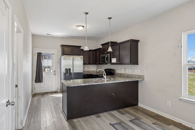 434 Rick McCormick Dr, La Vergne, TN 37086