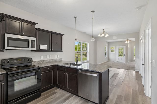 434 Rick McCormick Dr, La Vergne, TN 37086