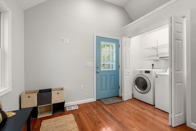 63 Conlyn Ave, Franklin, MA 02038
