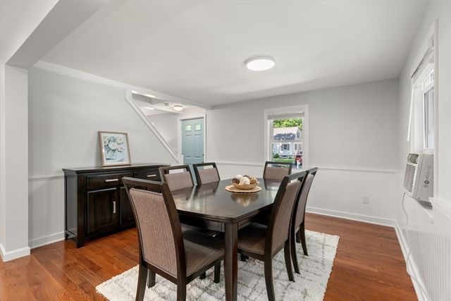 63 Conlyn Ave, Franklin, MA 02038