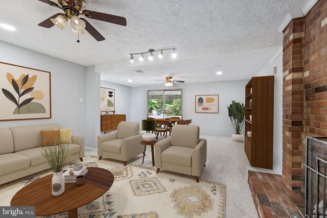13612 KERRYDALE RD, Woodbridge, VA 22193