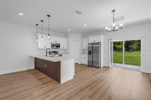 15690 SW 49TH AVENUE ROAD, Ocala, FL 34473