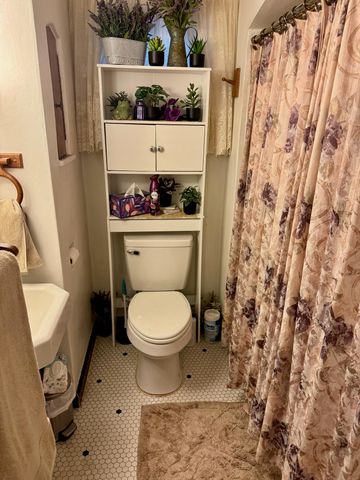 539 N Gem Street, Tulare, CA 93274