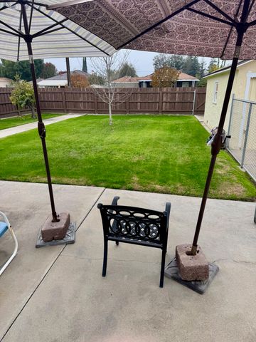 539 N Gem Street, Tulare, CA 93274