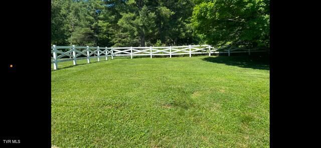 328 Lawndale Drive, Bristol, VA 24201