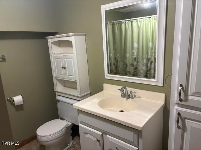 328 Lawndale Drive, Bristol, VA 24201