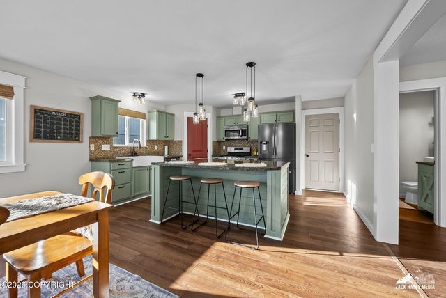 20514 Birch Crest Lane, Eagle River, AK 99577