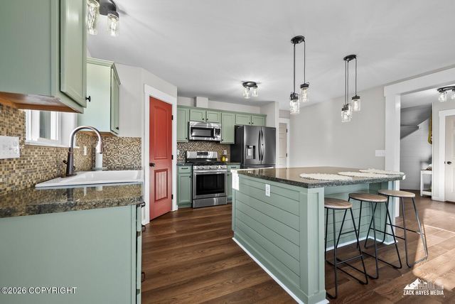 20514 Birch Crest Lane, Eagle River, AK 99577