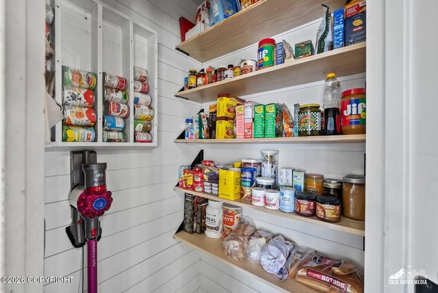 20514 Birch Crest Lane, Eagle River, AK 99577