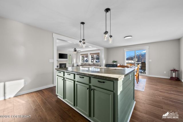 20514 Birch Crest Lane, Eagle River, AK 99577