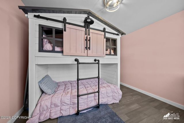 20514 Birch Crest Lane, Eagle River, AK 99577