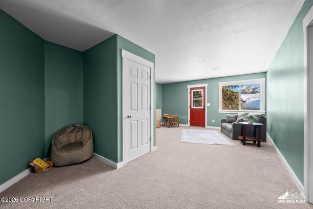 20514 Birch Crest Lane, Eagle River, AK 99577