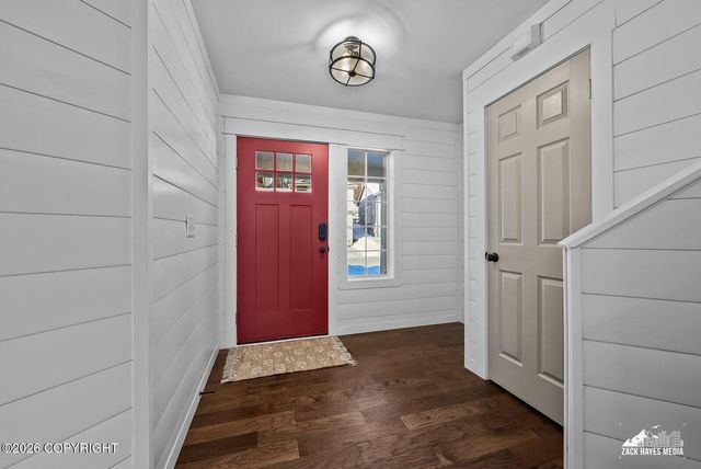 20514 Birch Crest Lane, Eagle River, AK 99577