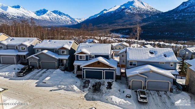 20514 Birch Crest Lane, Eagle River, AK 99577