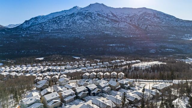 20514 Birch Crest Lane, Eagle River, AK 99577