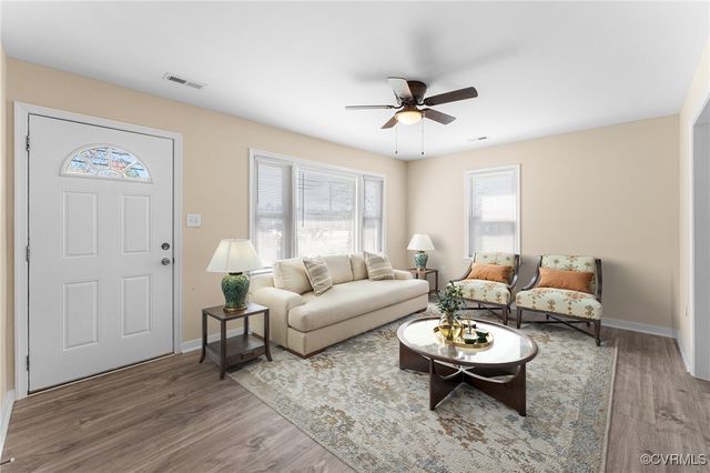 1713 Boydton Plank Rd, Petersburg, VA 23805