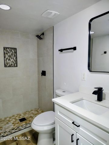 5525 S Alaska Drive, Tucson, AZ 85706