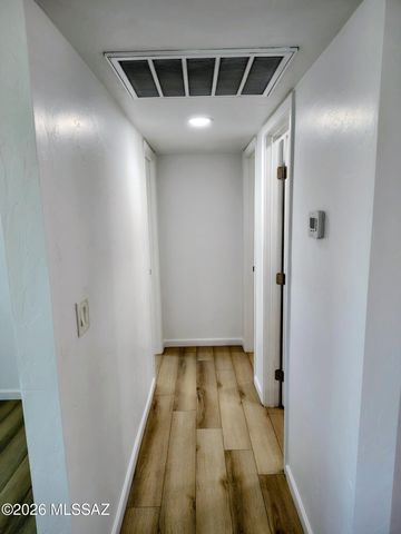 5525 S Alaska Drive, Tucson, AZ 85706