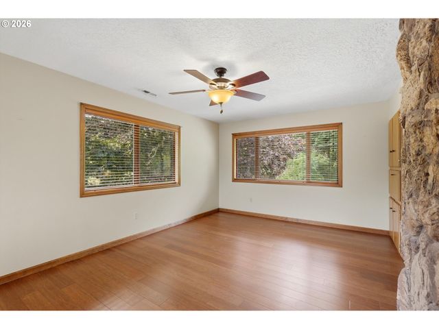 11767 Se WIESE Rd, Damascus, OR 97089
