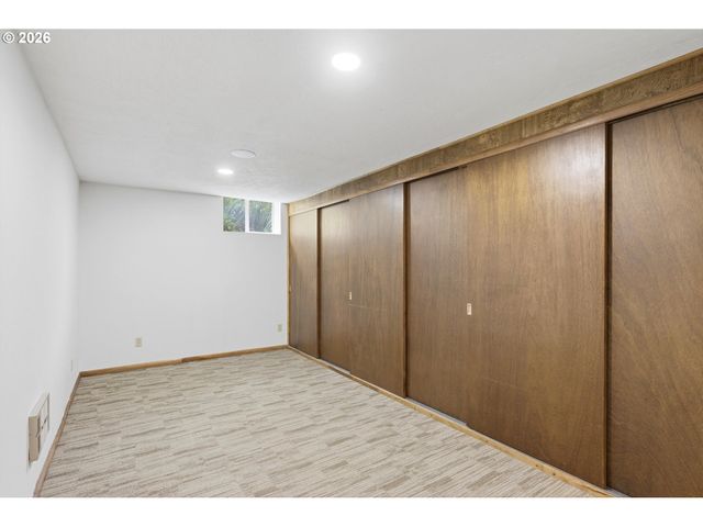 11767 Se WIESE Rd, Damascus, OR 97089