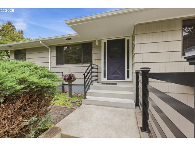 11767 Se WIESE Rd, Damascus, OR 97089