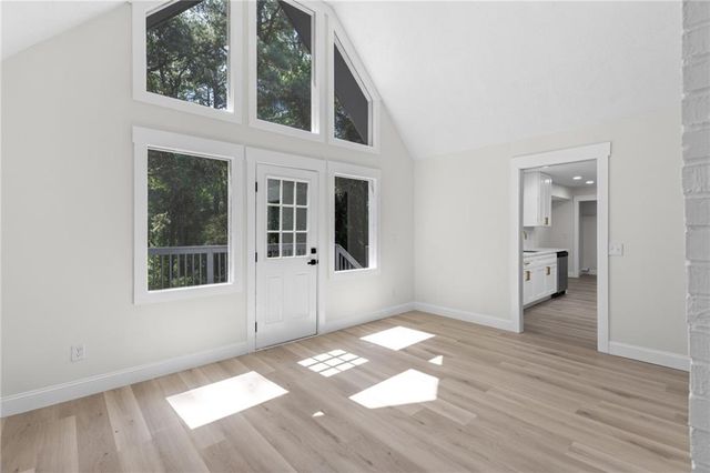3214 Kimberly Woods Court SW, Lilburn, GA 30047