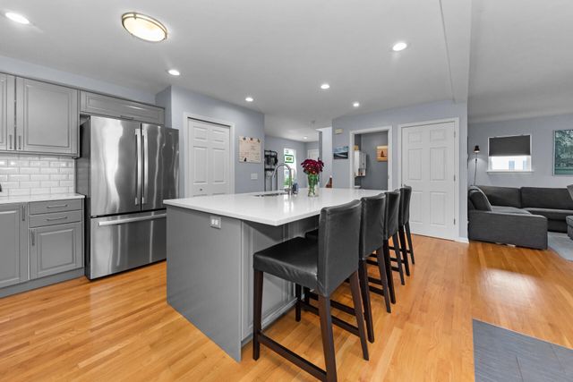 1692 Enclave Lane, Ann Arbor, MI 48103