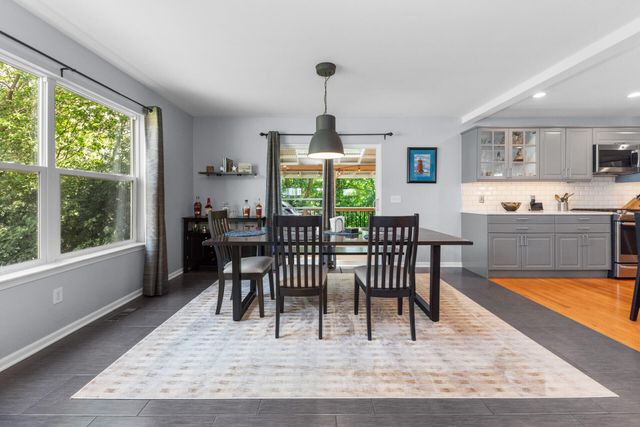 1692 Enclave Lane, Ann Arbor, MI 48103