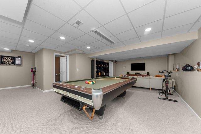 1692 Enclave Lane, Ann Arbor, MI 48103
