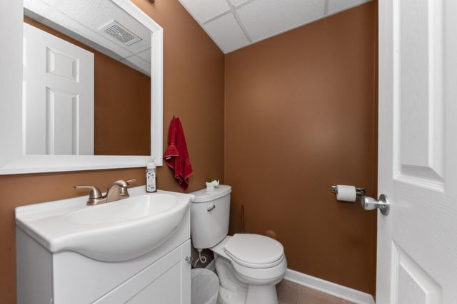 1692 Enclave Lane, Ann Arbor, MI 48103