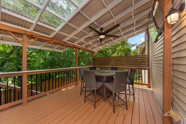 1692 Enclave Lane, Ann Arbor, MI 48103